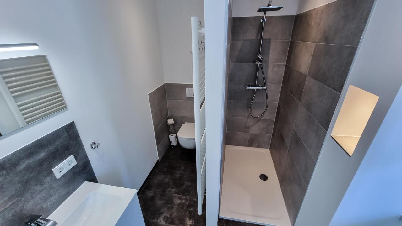 Exklusive Ferienwohnung Im Zentrum Von 플라우엔 외부 사진