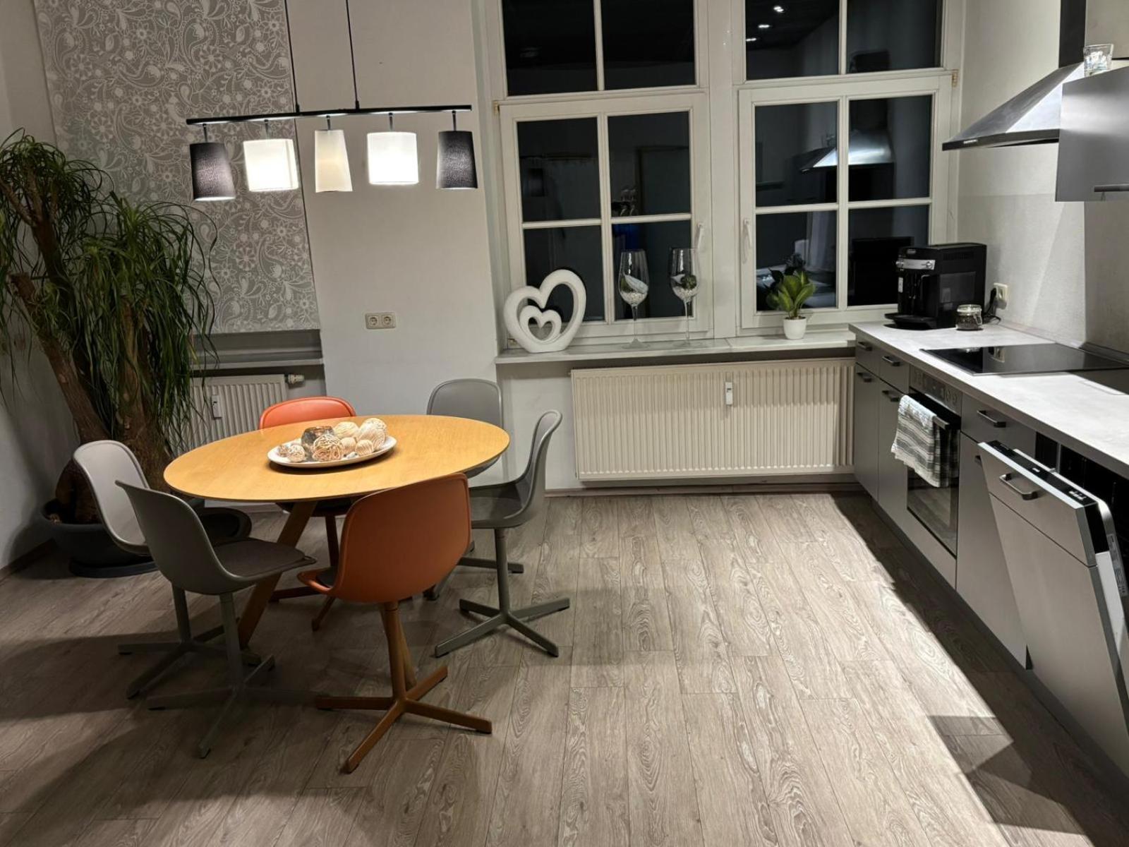 Exklusive Ferienwohnung Im Zentrum Von 플라우엔 외부 사진